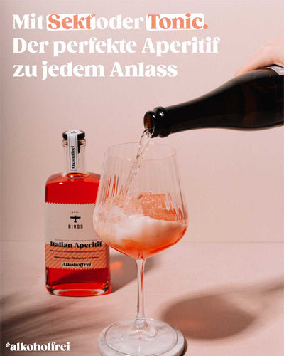 Perfekt für den Sommer Spritz: unser Italian Aperitif Alkoholfrei. Die leckere Alternative für Schwangere, Sportler, Stillende und alle die auf Alkohol verzichten. 